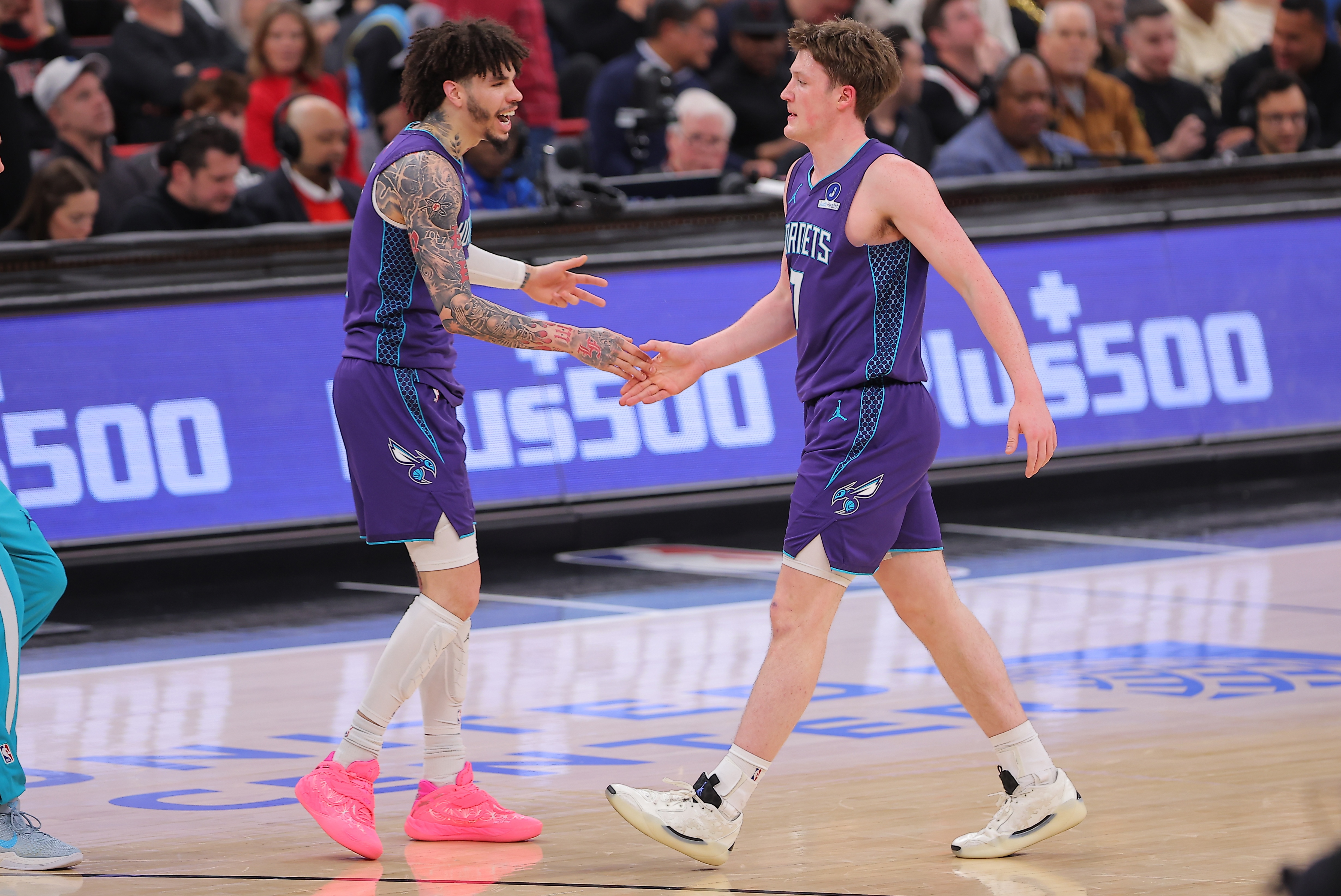 九游游戏中心官网-NBA彩经：黄蜂拿下魔术&amp;勇士射落太阳分别锁定分区第八